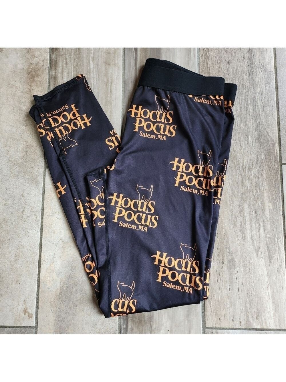 Hocus Pocus SALEM, MA  Leggings - Women's Size Large
